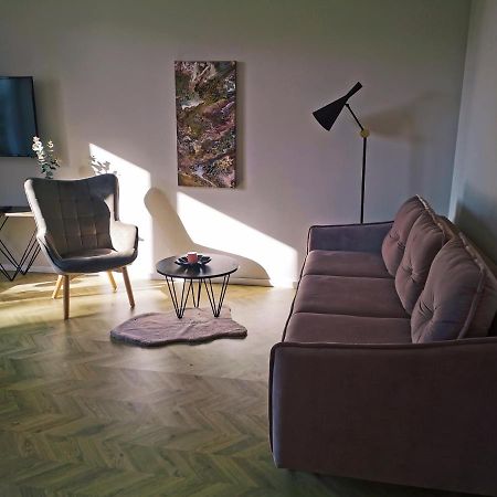 Cosy Old Town Apartment Klaipėda Exteriör bild