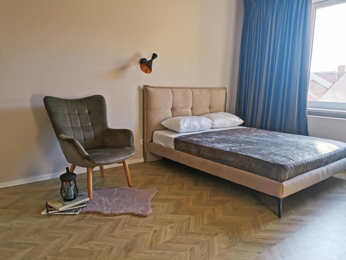 Cosy Old Town Apartment Klaipėda Exteriör bild