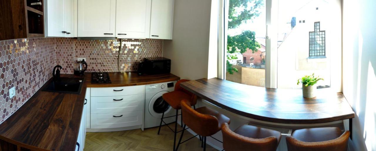 Cosy Old Town Apartment Klaipėda Exteriör bild